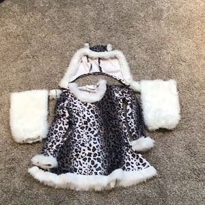 Girl’s Snow Leopard Halloween Costume